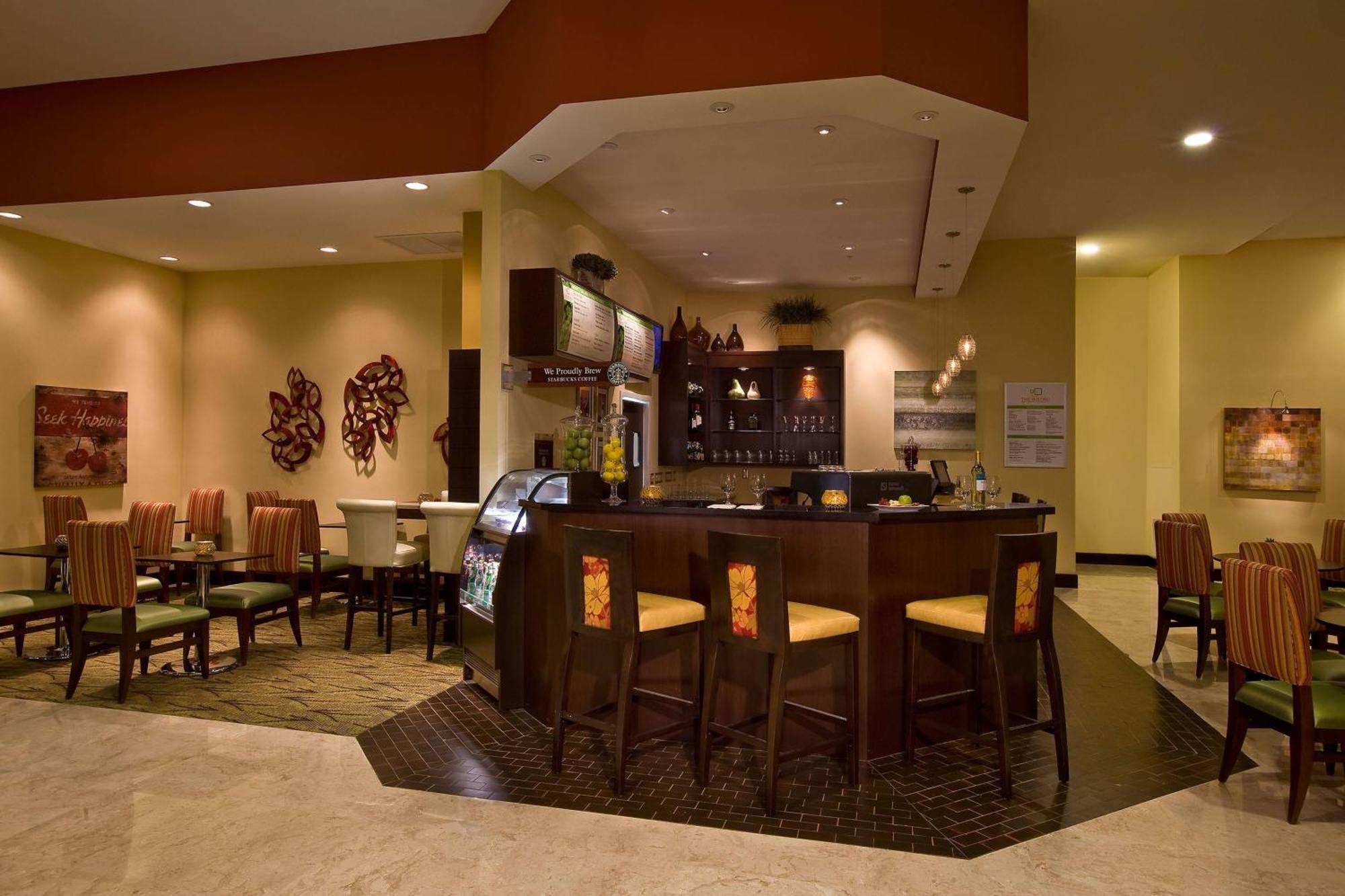 Courtyard By Marriott Bradenton Sarasota/Riverfront Exterior photo