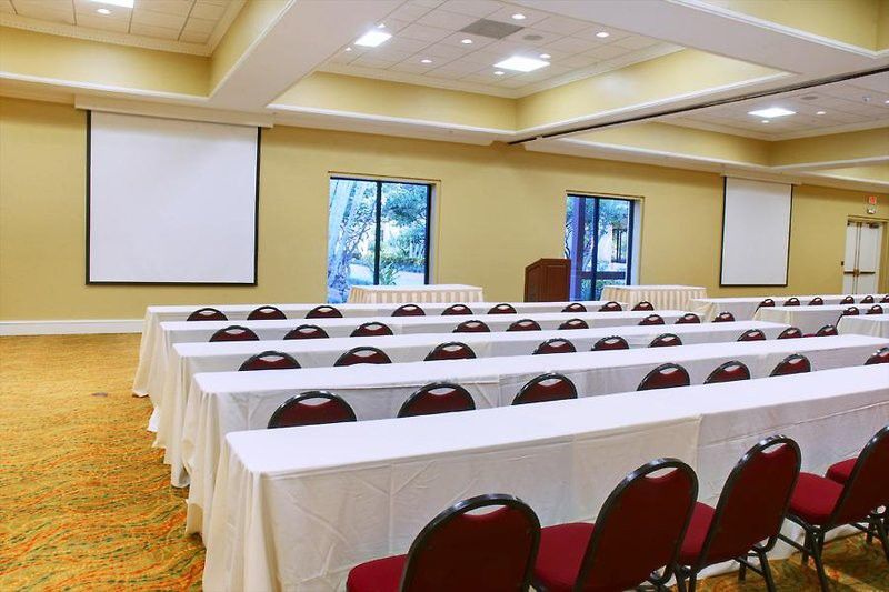 Courtyard By Marriott Bradenton Sarasota/Riverfront Exterior photo
