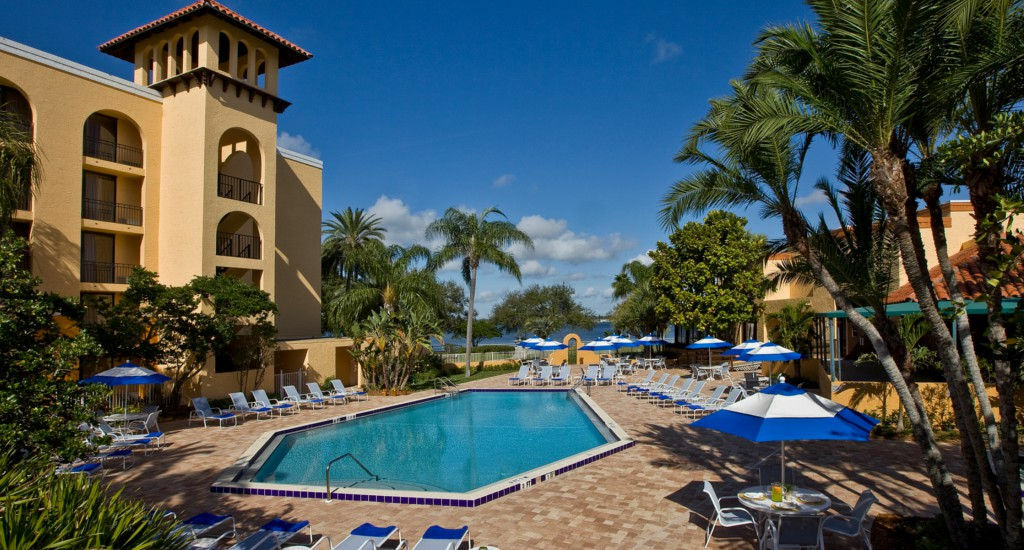 Courtyard By Marriott Bradenton Sarasota/Riverfront Exterior photo